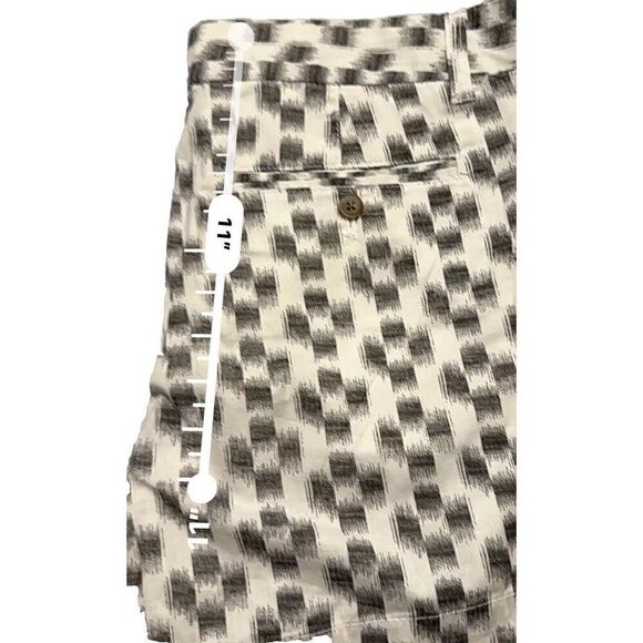 Khakis by GAP Women's Shorts Size 12 Printed Chino Deck Black & White EUC - Picture 8 of 11
